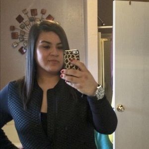 Meet your Posher, Cindy